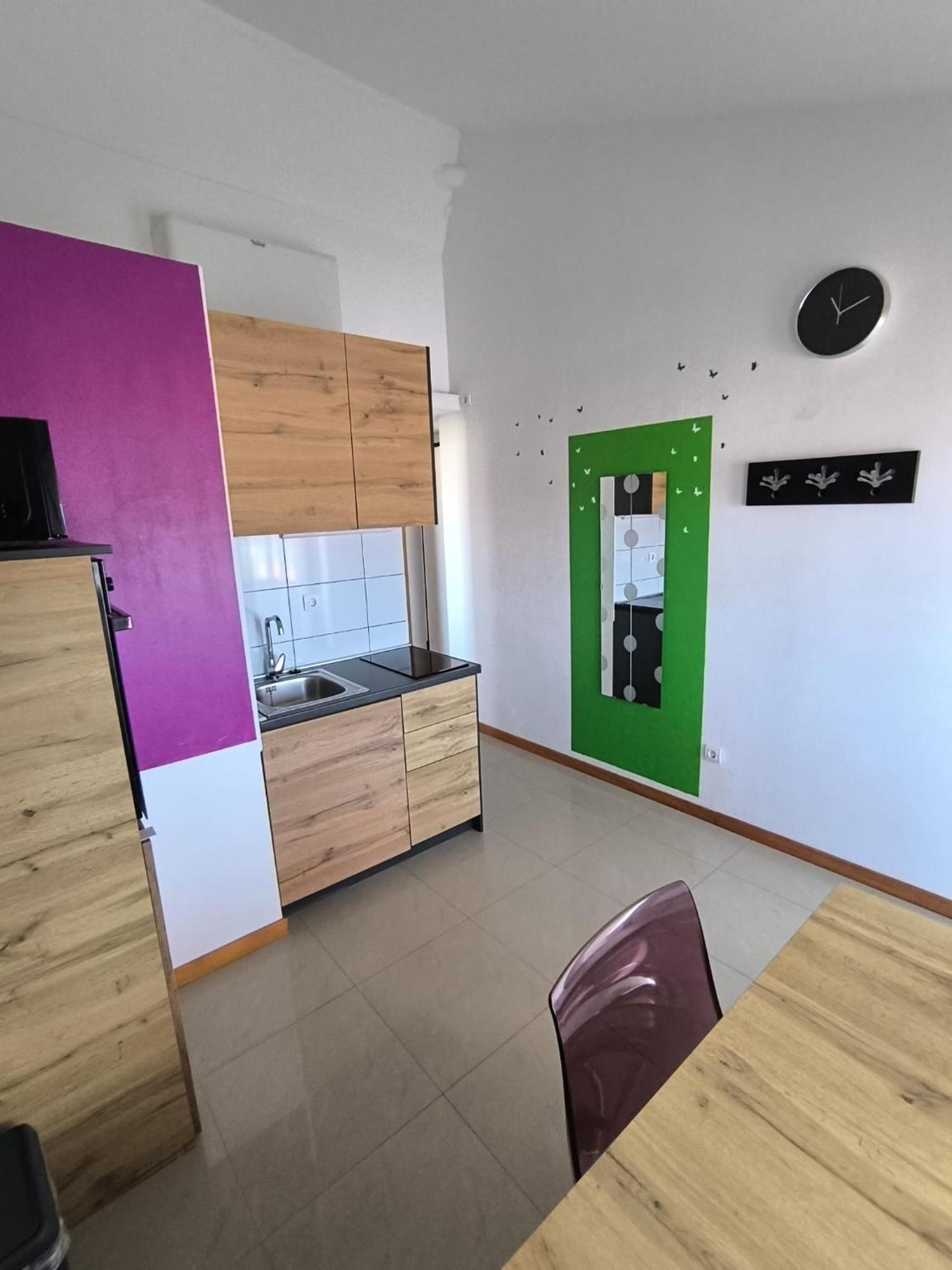 Apartments Pongrac Cres Bagian luar foto